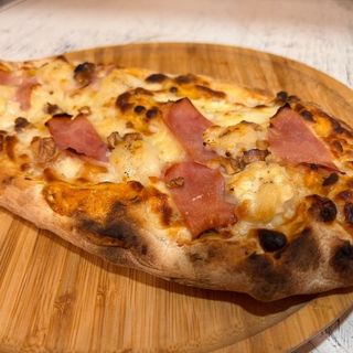 Pinsa romana Carbonara