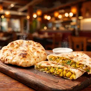 Aloo Naan (Pan con Patatas)