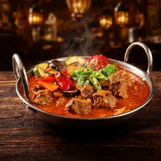 Curry de Cordero con Verduras Asadas