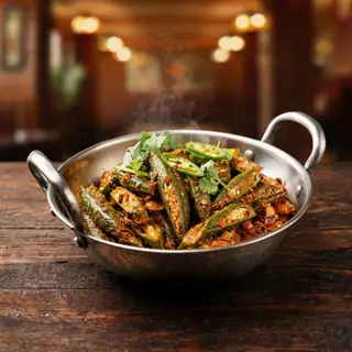 Curry de Bhindi (Okras con Especies)