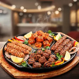 Parrillada Malik's (Combinacion de Pollo Seekh Kebab  y Tikka