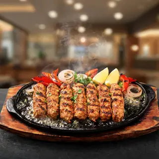 Chicken Seekh Kebab (Rollo de Carne Picada de Pollo)