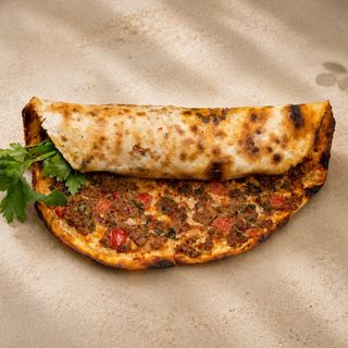 Pizza Turca Lahmacun Ternera