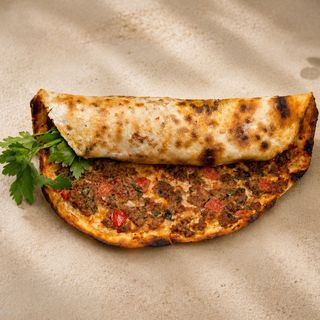 Pizza Turca Lahmacun Pollo