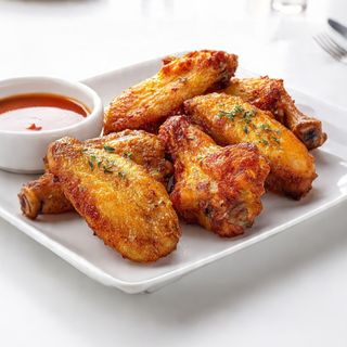 Alitas De Pollo 6uds. Y Arroz