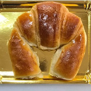 Croissant con chocolate