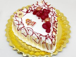 Tarta San Valentín - Crema pastelera y merengue