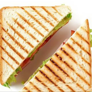 Sándwich Pechuga Empanada Especial