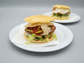 Arepa Más Que Perritos