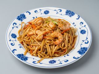 #31. Tallarines Fritos Con Gambas