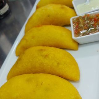 5 empanadas de J/Q