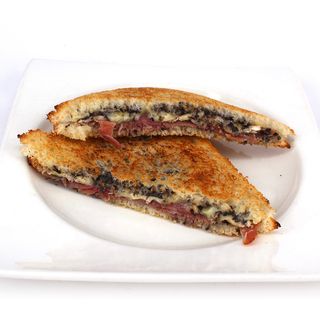 Hot Sandwich Biquini trufado de jamón Duroc 100%