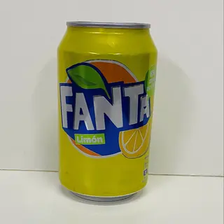 Fanta de limón