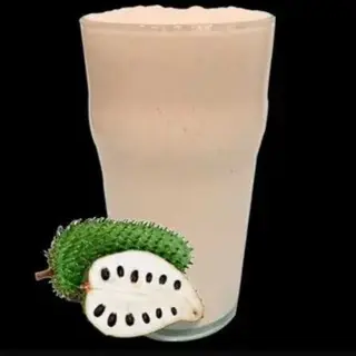Zumo Natural de Guanábana en Agua