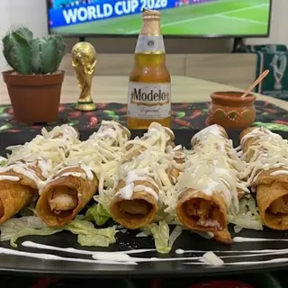 Paquete 9.  Dorados y fut.  Tacos Dorados de Suadero