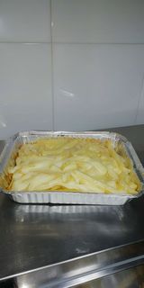 PATATAS FRITAS CON QUESO