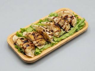 Gyoza de verduras a la plancha 6 piezas