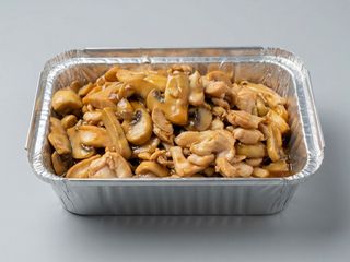 69. Pollo Con Champiñones