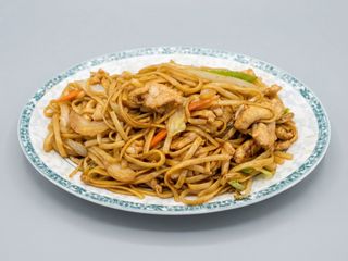 Tallarines Frito Con Pollo