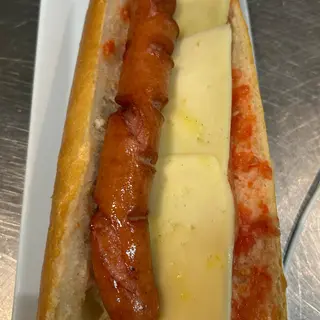 Redford Frankfurt, Bacon Y Queso