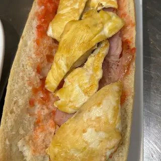 Bocata Caliente Pitt