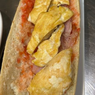 Bocata Caliente Pitt