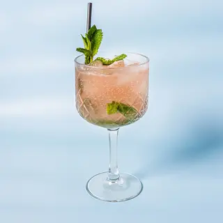 Pomelo Spritz