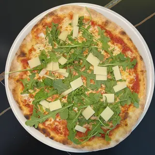 PIZZA RÚCULA Y PARMIGIANO (30Cm.)