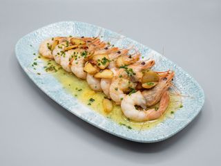 Gamba blanca de huelva al ajillo