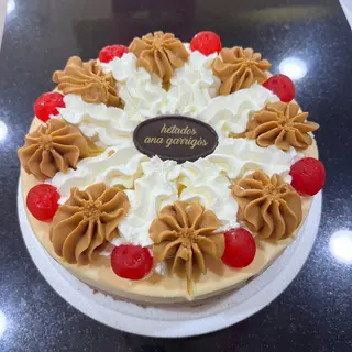 Tarta Grande Mantecado Y Crema Tostada