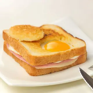 Sandwich Mixto con Huevo