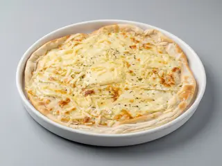 Pizza Biancaneve
