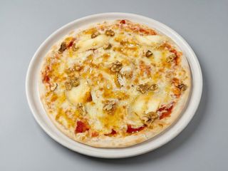 Pizza De Cabra