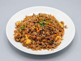 Arroz Frito Con Verduras Y Gambas