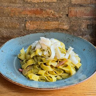 Pappardelle al Pesto di Pistacchio e Guanciale