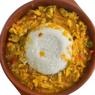 ARROZ CON POLLO AL CURRY