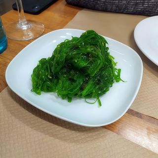 ensalada norri wakamen