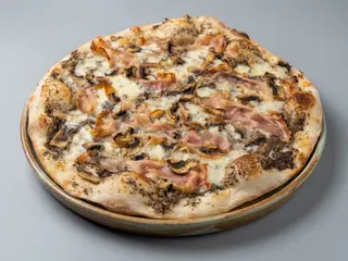Pizza Trufada