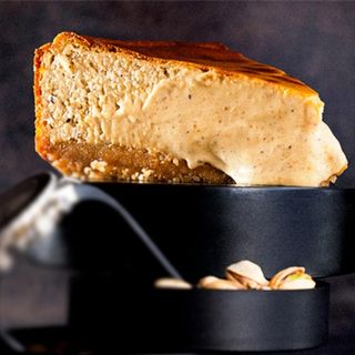 Porción de Tarta de Queso y Pistacho Ibérico