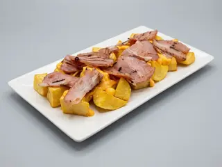 Ración De Patatas Revoltonas
