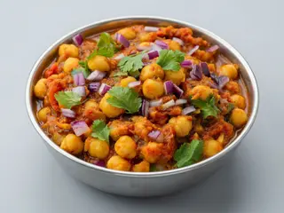 Chana Masala (Vegan Option)