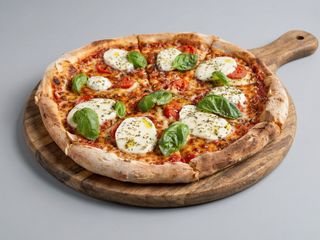 Pizze Capricciosa (30 cm.)