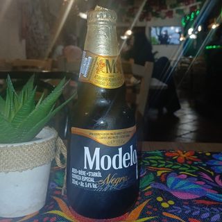 Cerveza Modelo Negra (330 Ml.)