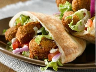 Kebab de falafel vegetariano