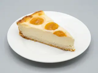 Tarta de queso con albaricoque