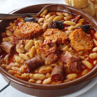 Menú Jueves (Disponible Desde Las 12:00 Hasta Las 16:30)