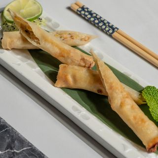 Rollito De Mango Y Gambas (4 Pzs.)