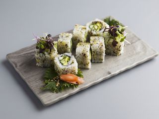 Uramaki vegetal (8 piezas)