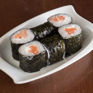 Maki Salmón Y Queso