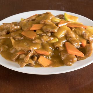 Ternera con salsa curry